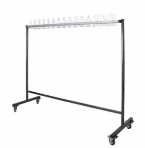 Čiviluk za 30 jakni